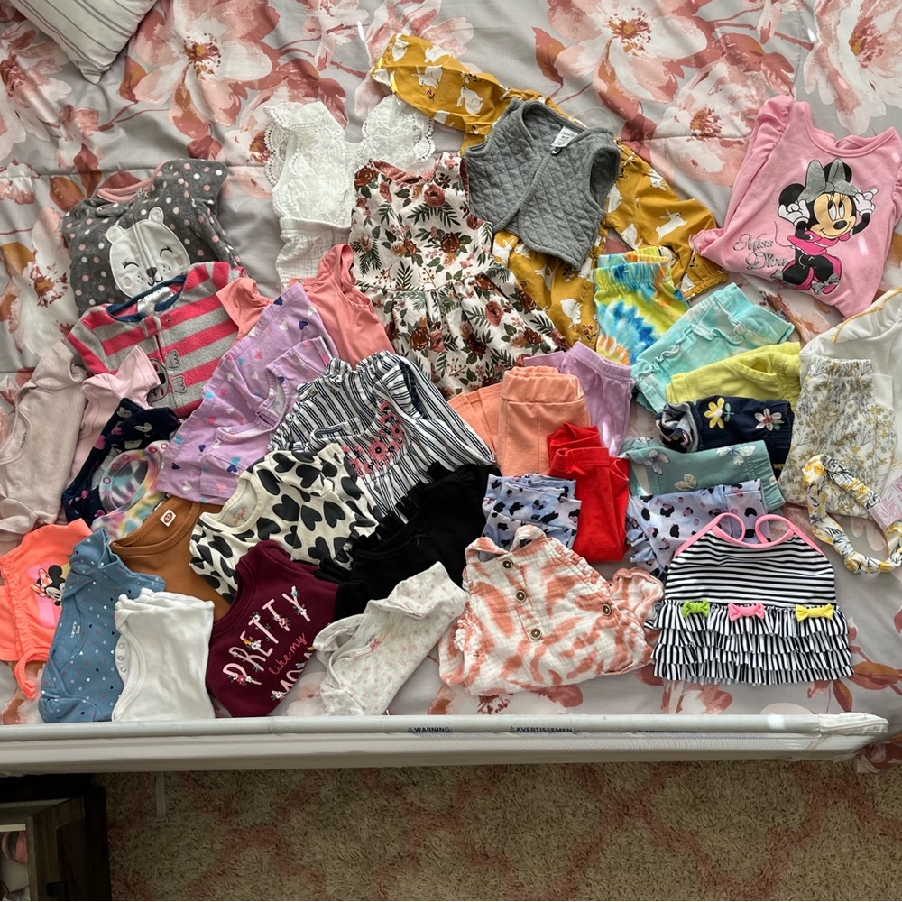 Baby clothing bundle